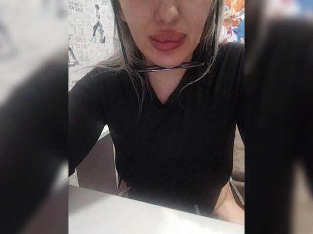  Arbuznaia-popka9 chat room