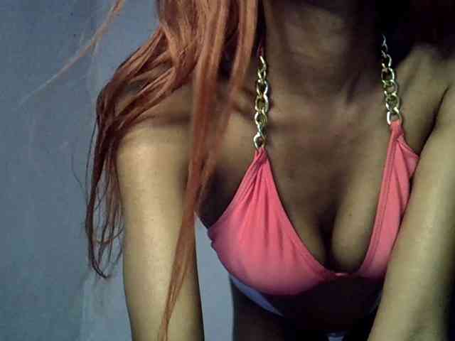 SheilaSexy19 webcam