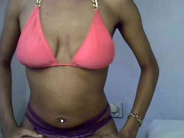 SheilaSexy19 Live Webcam on BongaCams