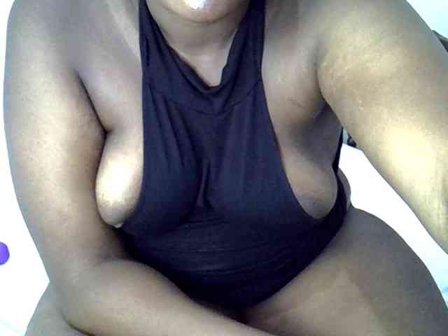 CrazyMaya67 Live Webcam on BongaCams