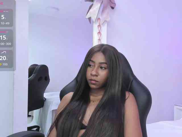 SeleneJackson webcam