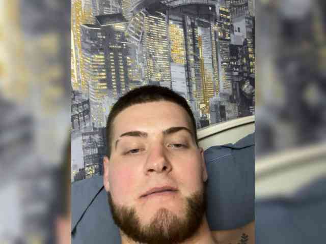 BigBoy772 Live Webcam on BongaCams