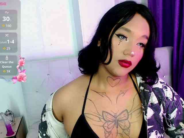 Isaqueenn Live Webcam on BongaCams