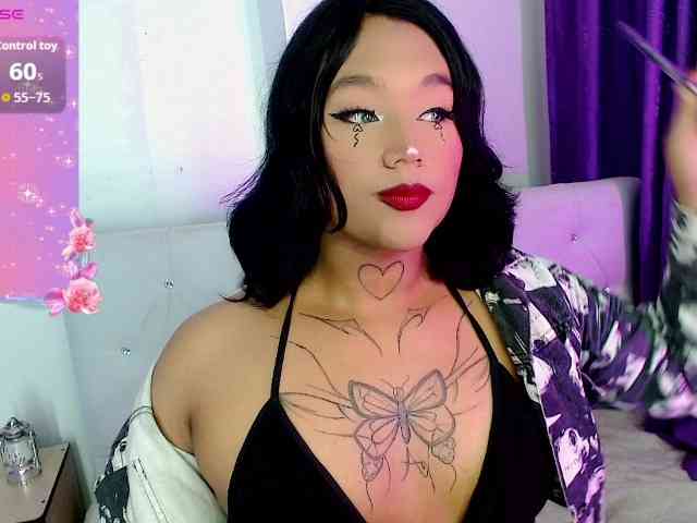 Isaqueenn Live Webcam on BongaCams