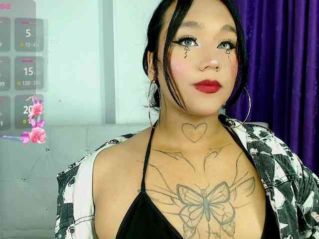 Isaqueenn Live Webcam on BongaCams