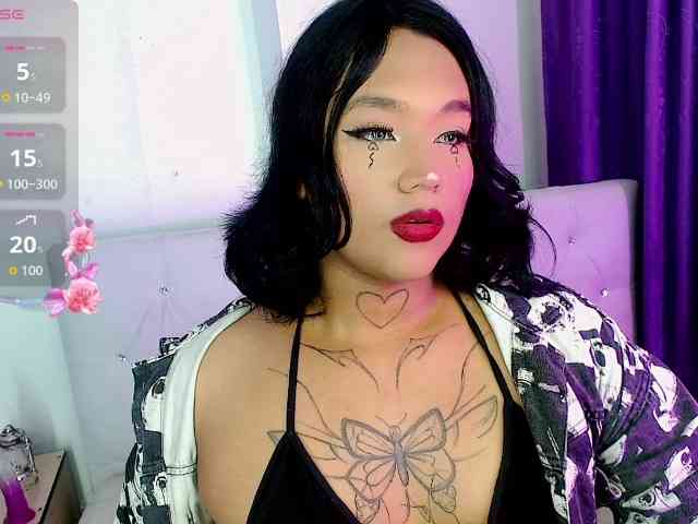 Isaqueenn Live Webcam on BongaCams