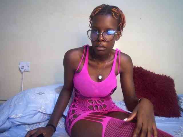 hott-ass Live Webcam on BongaCams