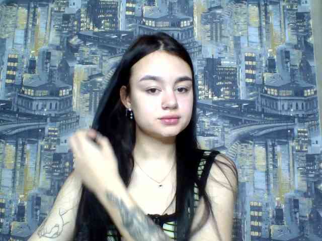 LunaDeLuxe666 webcam