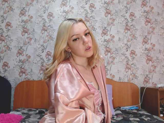 AlexandraXKitty's BongaCams show and profile