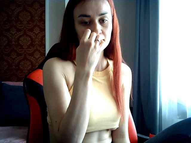 SweetQueen11 webcam