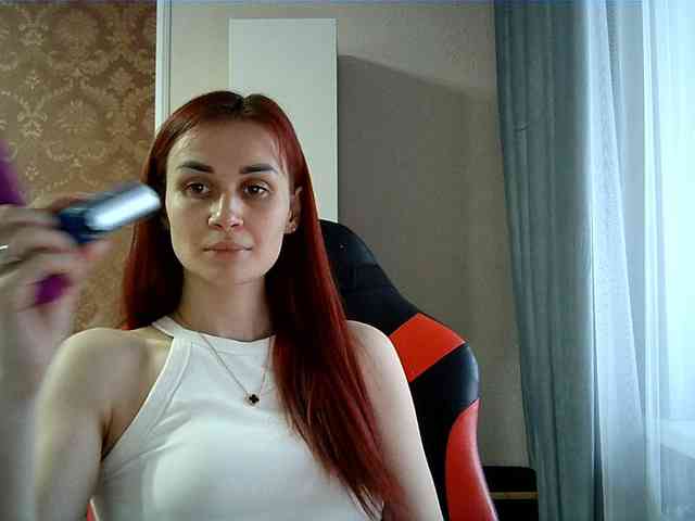 SweetQueen11 webcam
