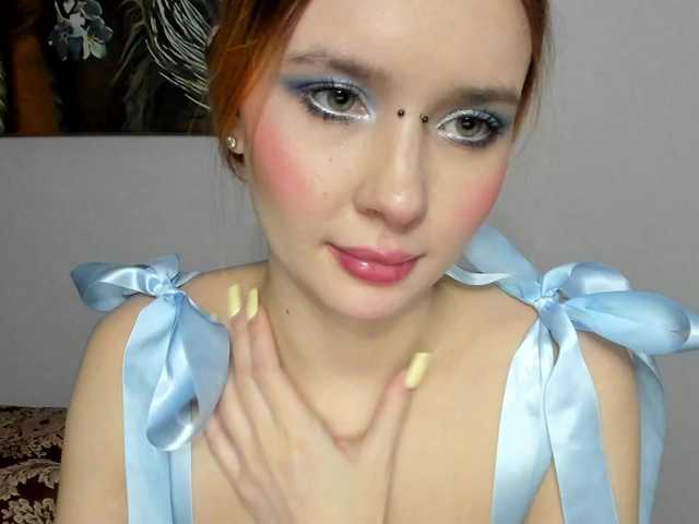 evelinacat's BongaCams show and profile