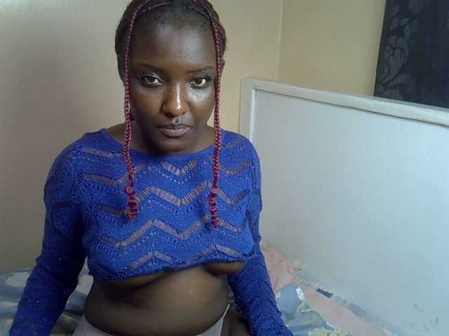 EbonyBarbiee's BongaCams show and profile