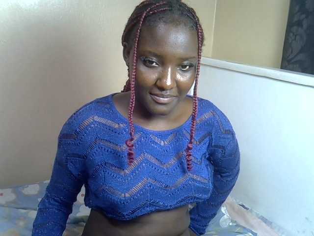 EbonyBarbiee's BongaCams show and profile