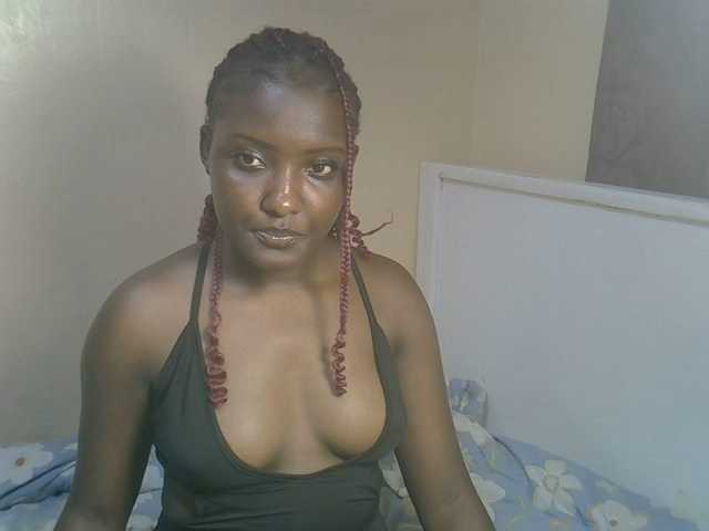 EbonyBarbiee's BongaCams show and profile