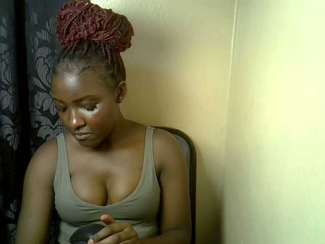 EbonyBarbiee's BongaCams show and profile