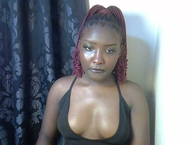 EbonyBarbiee's BongaCams show and profile