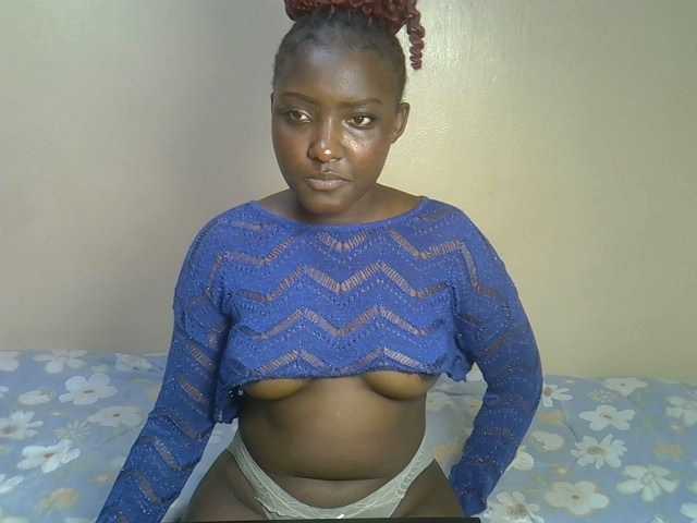 EbonyBarbiee's BongaCams show and profile