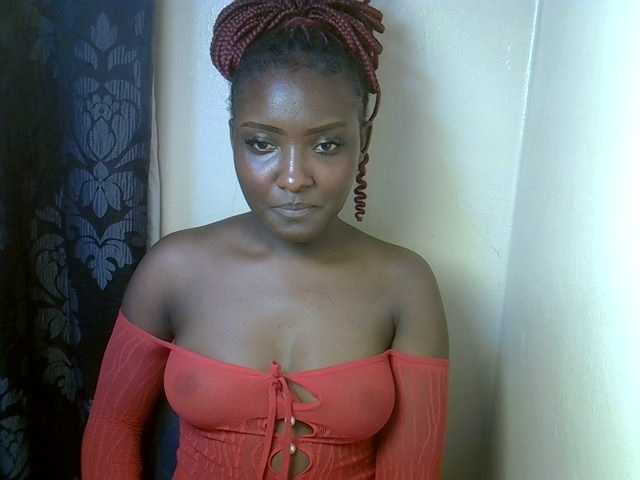 EbonyBarbiee's BongaCams show and profile