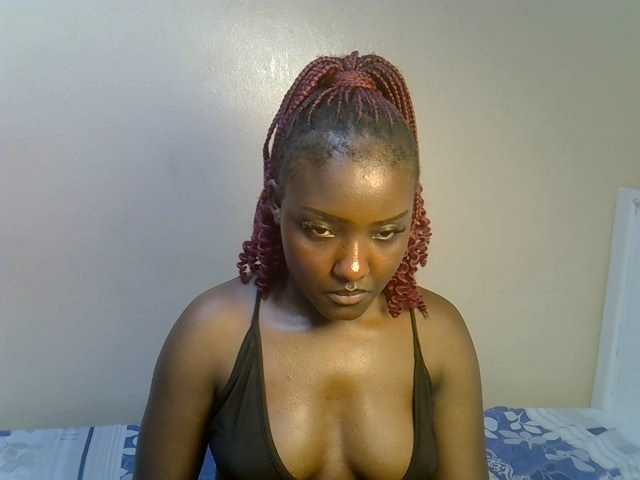 EbonyBarbiee's BongaCams show and profile