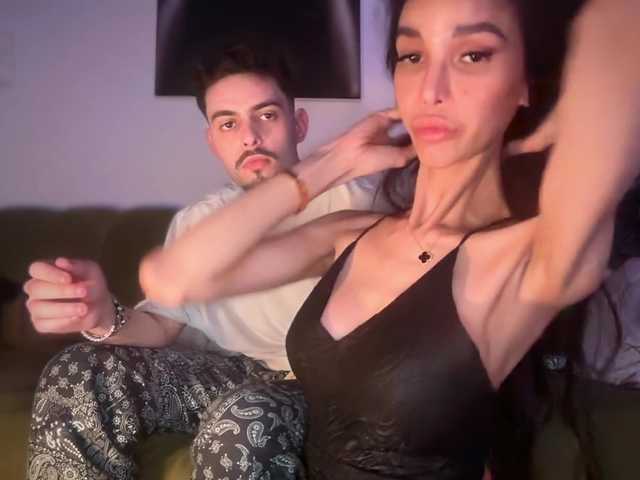 KevinAndMaria's BongaCams show and profile