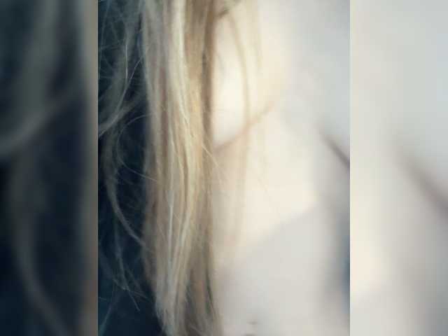 Amelia575-1's BongaCams profile