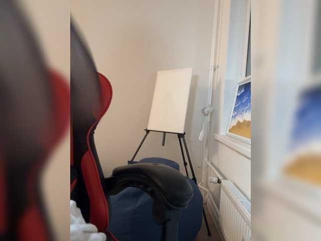 Amelia575-1's BongaCams show and profile