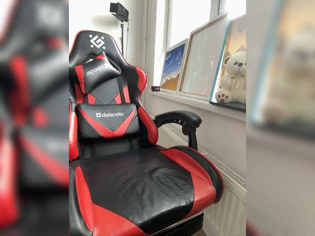 Amelia575-1's BongaCams show and profile