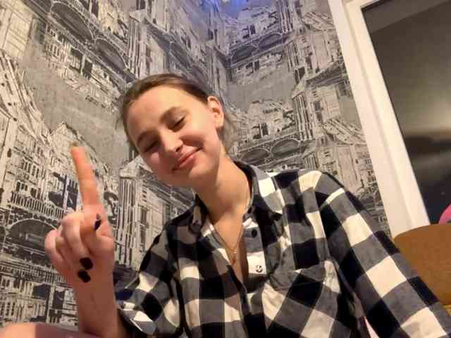 enchanty-shawty webcam