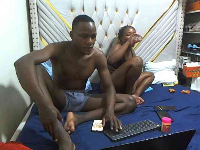 Cutypussy-beastycocky webcam