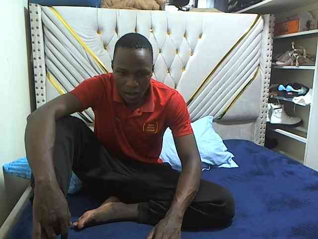 Cutypussy-beastycocky webcam