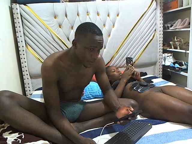 Cutypussy-beastycocky webcam