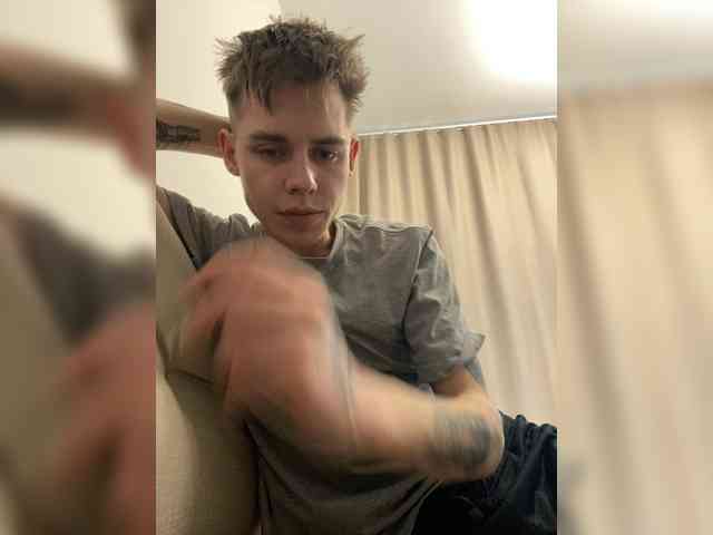 MAX-WwW Live Webcam on BongaCams