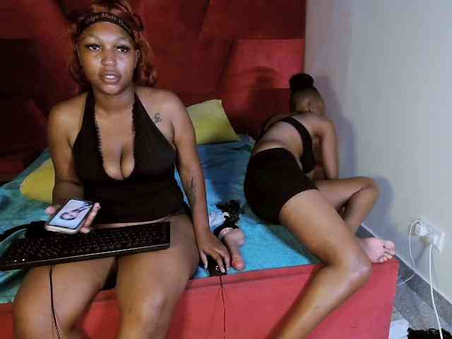 Naughty-desires webcam