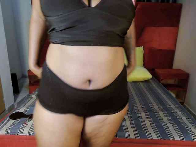 Naughty-desires webcam