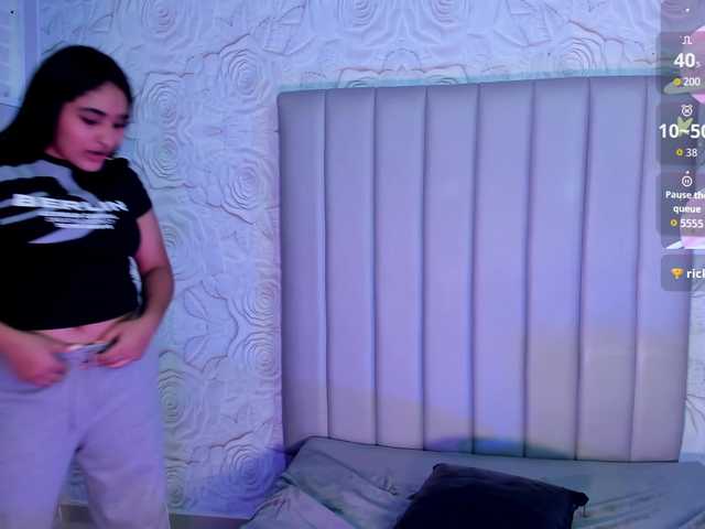 LyaDubois Live Cam on BongaCams