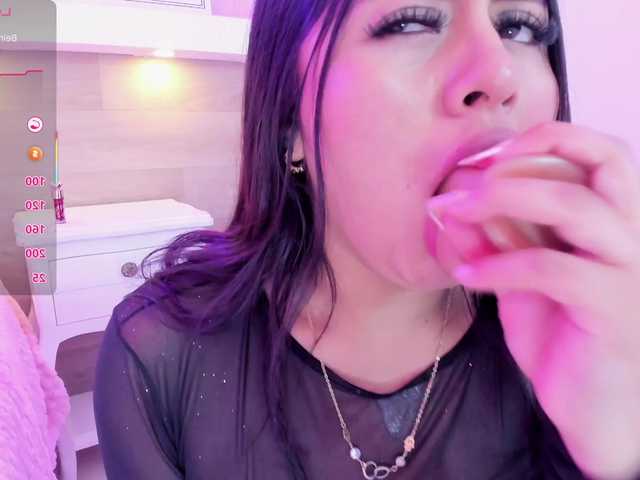 SamanthaaBrownn's BongaCams show and profile