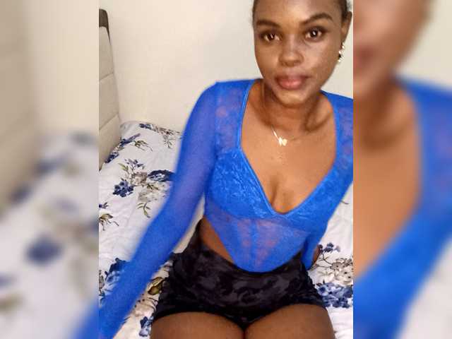 Profile and Statistics for Kissydoll9 on BongaCams