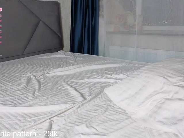 YourLovellyStella's BongaCams show and profile