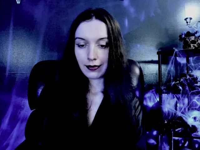 MissToxic's BongaCams show and profile