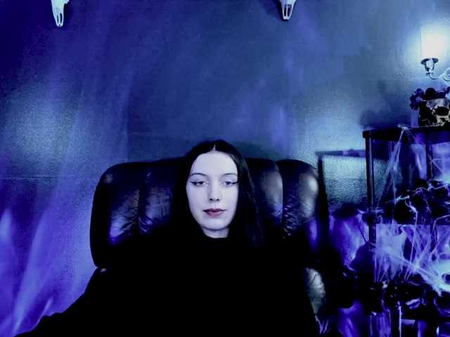 MissToxic's BongaCams show and profile