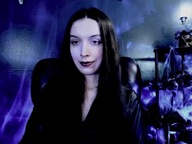 MissToxic's BongaCams show and profile