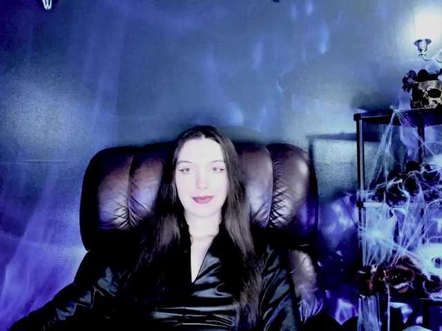 MissToxic's BongaCams show and profile