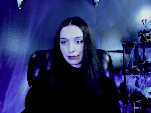 MissToxic's BongaCams show and profile