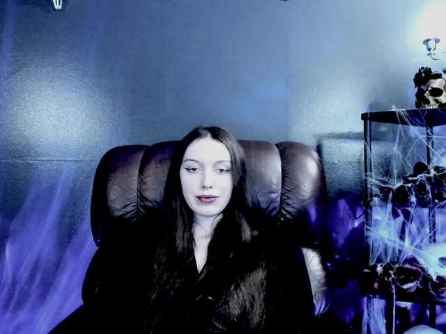 MissToxic's BongaCams show and profile