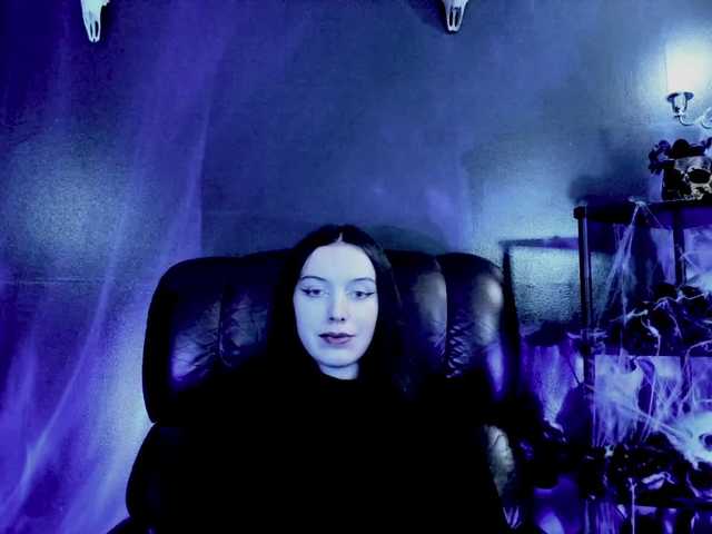 MissToxic's BongaCams show and profile