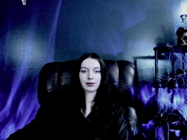 MissToxic's BongaCams show and profile