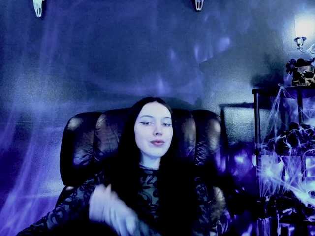 MissToxic's BongaCams show and profile