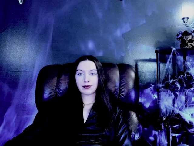 MissToxic's BongaCams show and profile