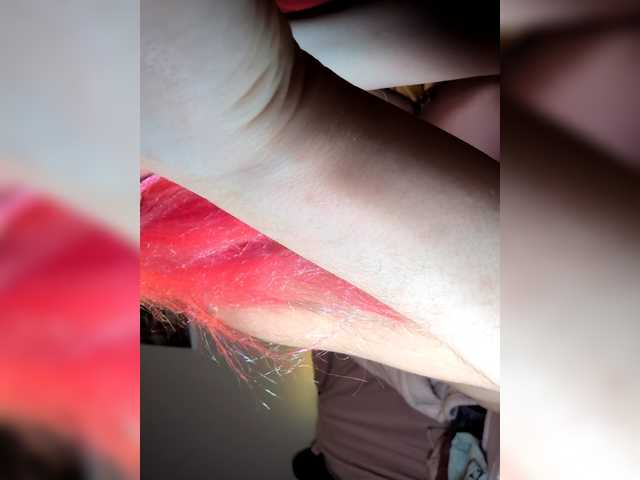 pussypiercingslut's BongaCams show and profile